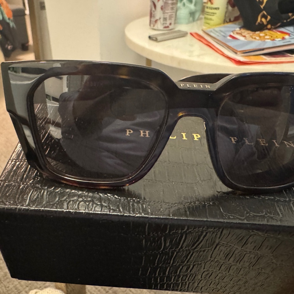 Philipp Plein Men's Tortoise Frame Black Lens Sunglasses